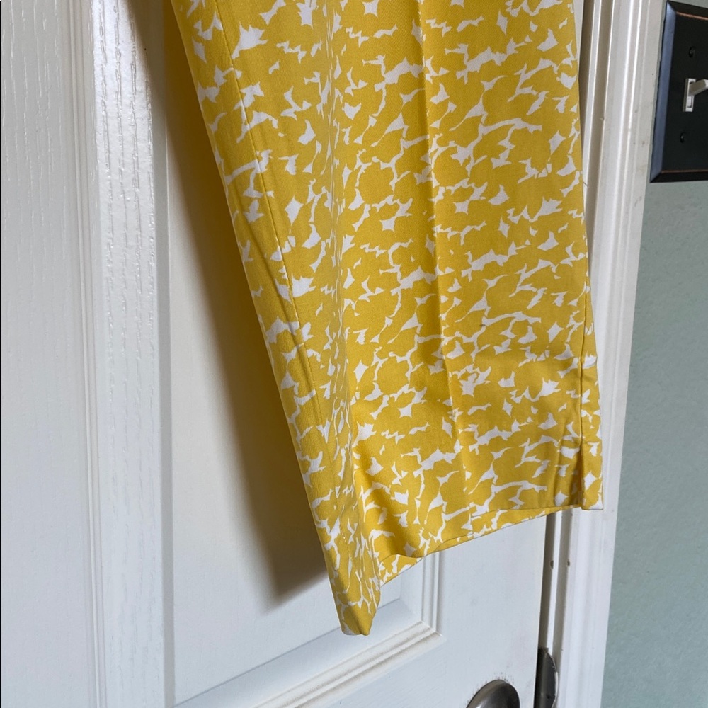 Talbots Yellow and White Patterned Pants sz 16w curvy fit - Picture 3 of 10
